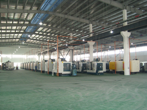 CNC機械裝卸搬運